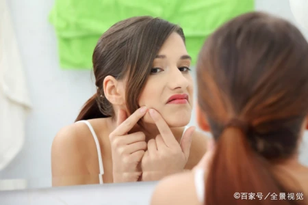 用白醋洗脸有什么好处？白醋的18大惊人外用功效！-请问用白醋洗脸是什么效果?